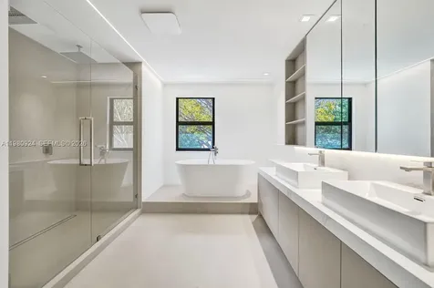 4100 E Gardenia Avenue Weston FL 33332
