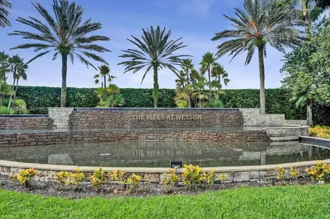 4100 E Gardenia Avenue Weston FL 33332