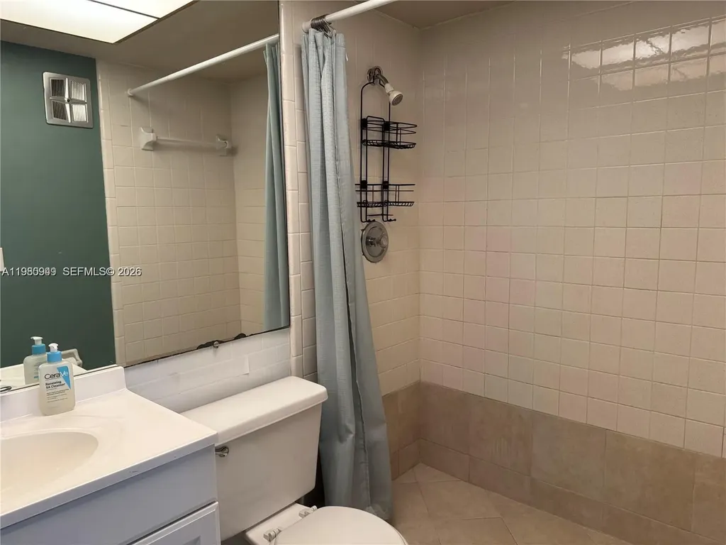100 SE 6th Avenue Pompano Beach FL 33060