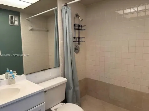 100 SE 6th Avenue Pompano Beach FL 33060