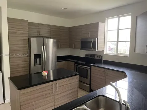 2714 SW 81 Terrace Miramar FL 33025