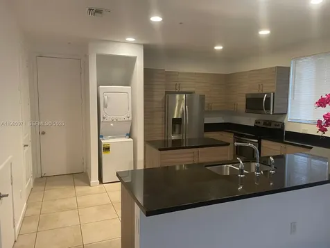 2714 SW 81 Terrace Miramar FL 33025