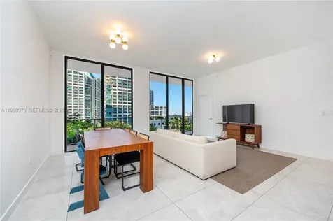 2678 Tigertail Avenue Miami FL 33133