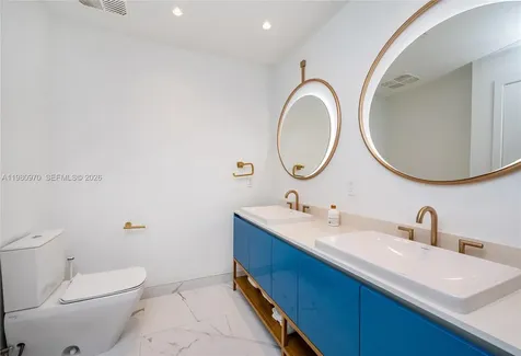 2678 Tigertail Avenue Miami FL 33133