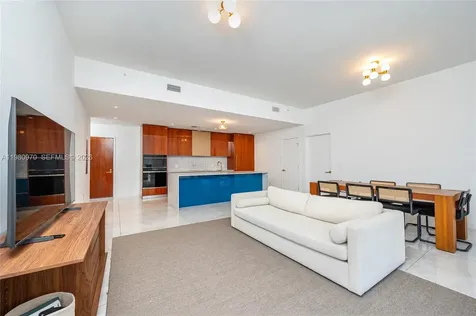 2678 Tigertail Avenue Miami FL 33133