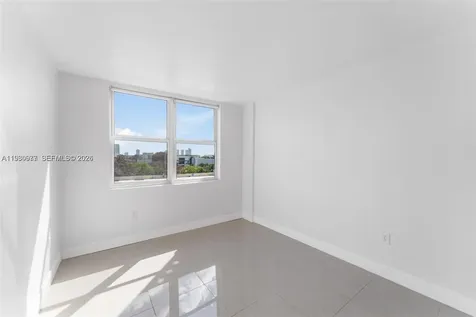 17890 W Dixie Highway North Miami Beach FL 33160
