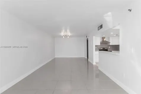 17890 W Dixie Highway North Miami Beach FL 33160