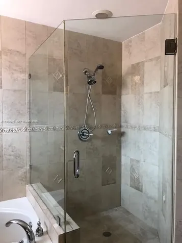 5273 NW 113th Avenue Doral FL 33178