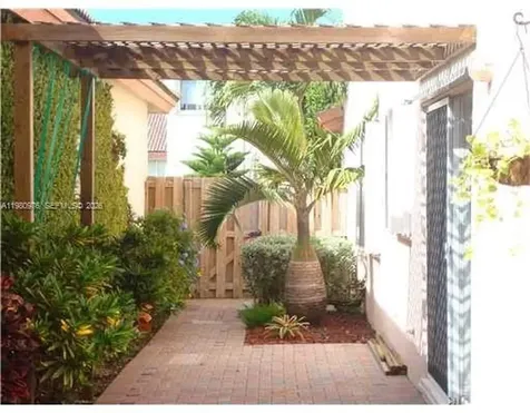 5273 NW 113th Avenue Doral FL 33178