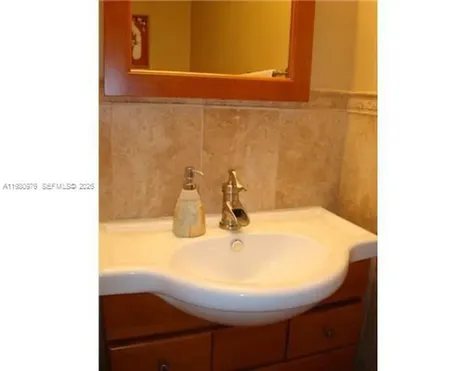 5273 NW 113th Avenue Doral FL 33178