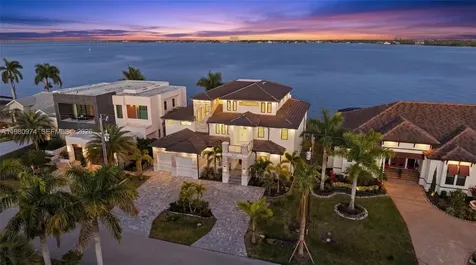 5735 Riverside Drive Cape Coral FL 33904