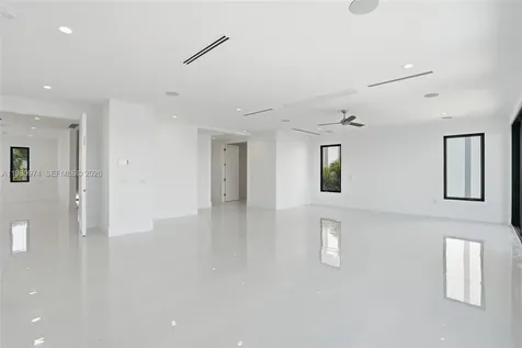 5735 Riverside Drive Cape Coral FL 33904