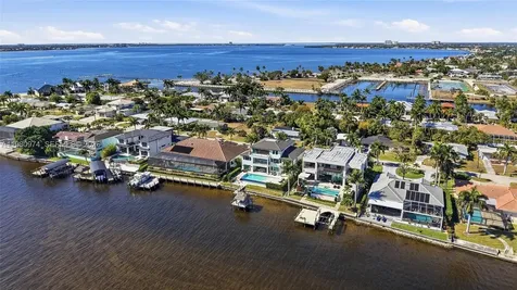 5735 Riverside Drive Cape Coral FL 33904