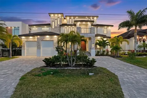 5735 Riverside Drive Cape Coral FL 33904