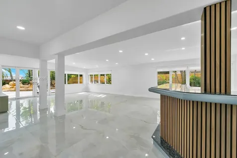 200 N Hibiscus Drive Miami Beach FL 33139