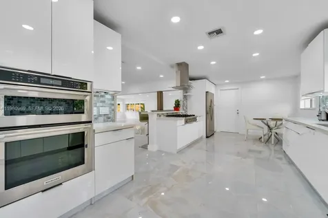 200 N Hibiscus Drive Miami Beach FL 33139