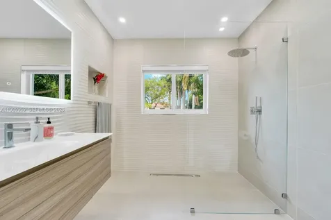 200 N Hibiscus Drive Miami Beach FL 33139