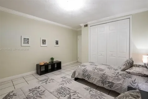 2200 S Ocean Drive Hollywood FL 33019