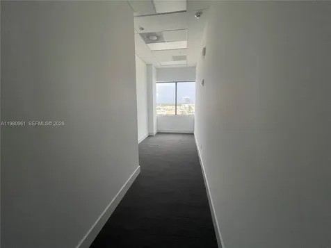 19790 W Dixie Highway Aventura FL 33180