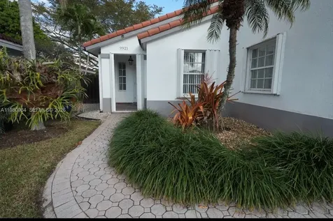 9921 SW 164th Court Miami FL 33196