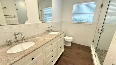 11890 SW 72nd Place Pinecrest FL 33156
