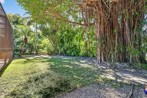11890 SW 72nd Place Pinecrest FL 33156