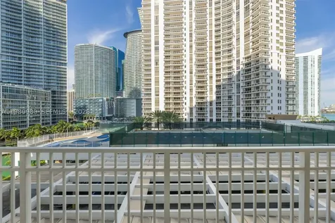 801 Brickell Key Boulevard Miami FL 33131