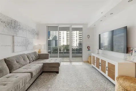 801 Brickell Key Boulevard Miami FL 33131