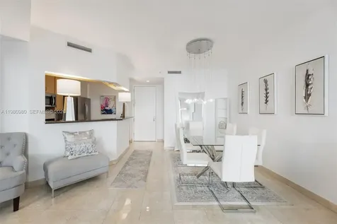 801 Brickell Key Boulevard Miami FL 33131