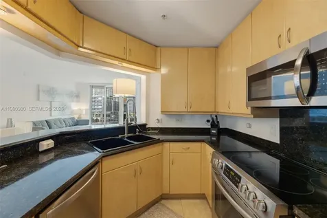 801 Brickell Key Boulevard Miami FL 33131