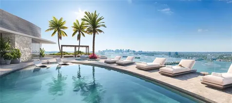 7940 West Drive Miami Beach FL 33141