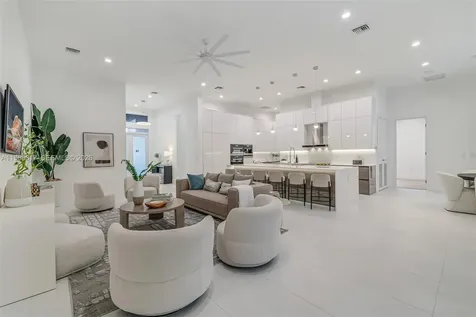 11412 NE 8th Avenue Biscayne Park FL 33161