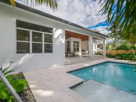 11412 NE 8th Avenue Biscayne Park FL 33161