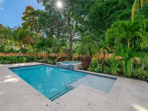 11412 NE 8th Avenue Biscayne Park FL 33161