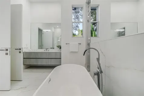 11412 NE 8th Avenue Biscayne Park FL 33161