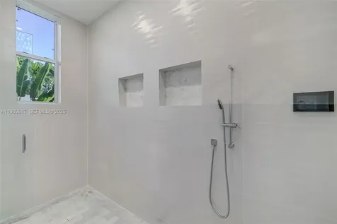 11412 NE 8th Avenue Biscayne Park FL 33161
