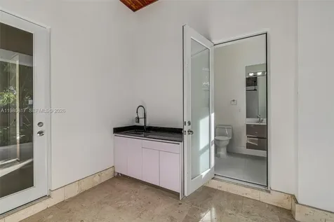 11412 NE 8th Avenue Biscayne Park FL 33161