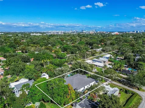 11412 NE 8th Avenue Biscayne Park FL 33161