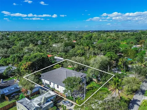 11412 NE 8th Avenue Biscayne Park FL 33161