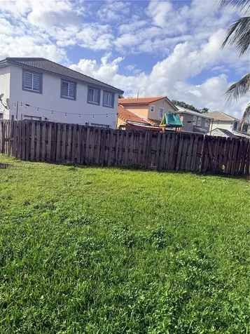 9721 SW 213th Terrace Cutler Bay FL 33189