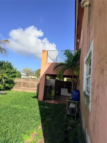 9721 SW 213th Terrace Cutler Bay FL 33189