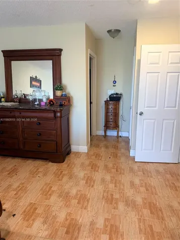 9721 SW 213th Terrace Cutler Bay FL 33189