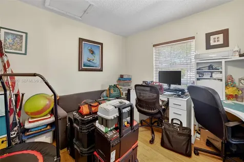 15260 SW 57th Street Miami FL 33193