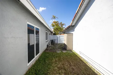 15260 SW 57th Street Miami FL 33193