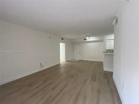 6821 SW 44th Street Miami FL 33155