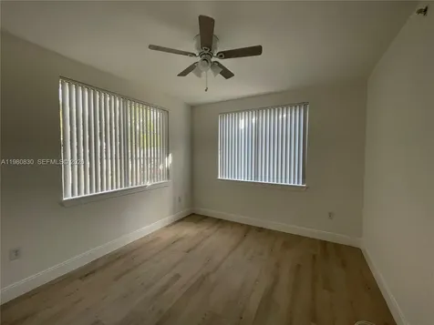6821 SW 44th Street Miami FL 33155