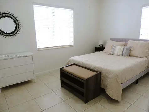 3134 SW 25th Terrace Miami FL 33133