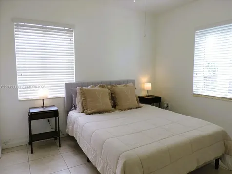 3134 SW 25th Terrace Miami FL 33133