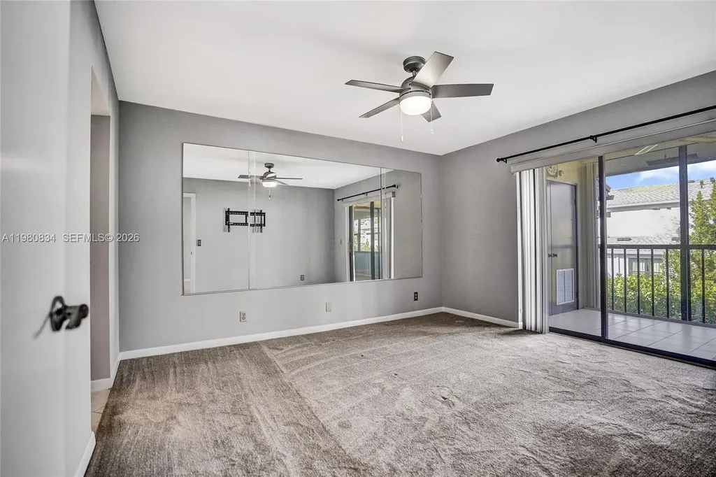 7681 Tahiti Lane Lake Worth FL 33467