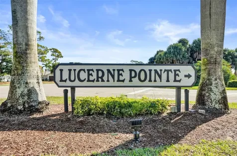 7681 Tahiti Lane Lake Worth FL 33467